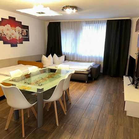 Apartment Stabel 8,1 Km Von Europa Park Kippenheim Buitenkant foto