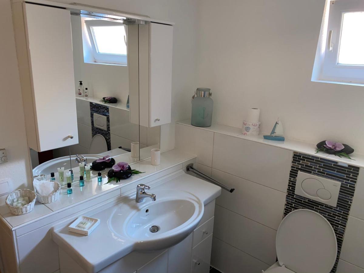 Apartment Stabel 8,1 Km Von Europa Park Kippenheim Buitenkant foto